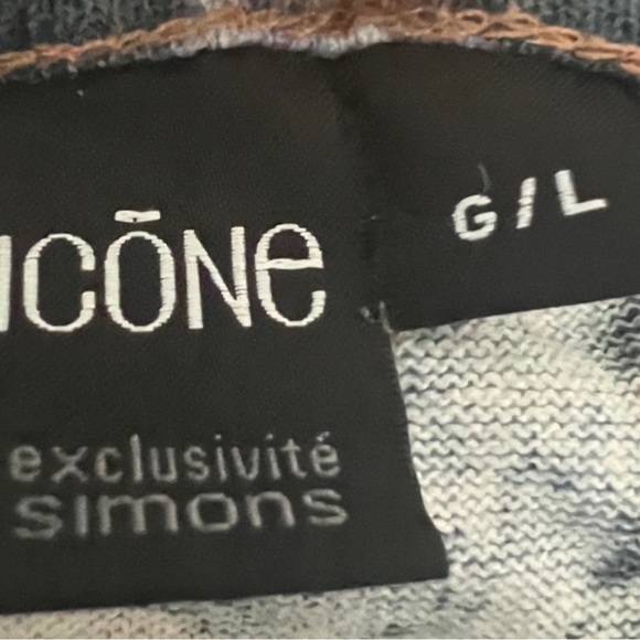 Icone Simons exclusive floral short sleeve top size large - Picture 5 of 5